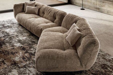 Happening 1495 Angled Sectional Sofa