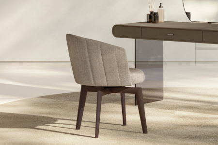 Jane Trestle Dining Chair