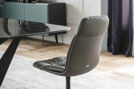 Kelly Swivel Dining Chair