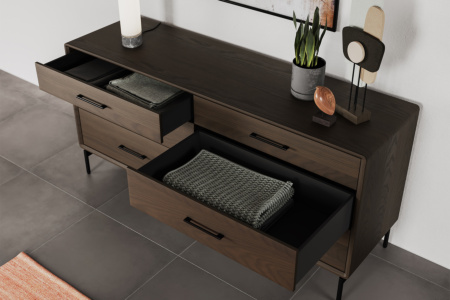 Linq 9186 Dresser
