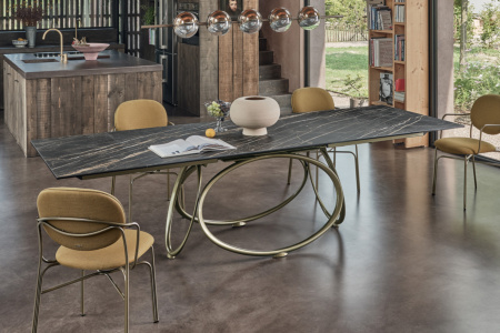 Louis Extension Dining Table