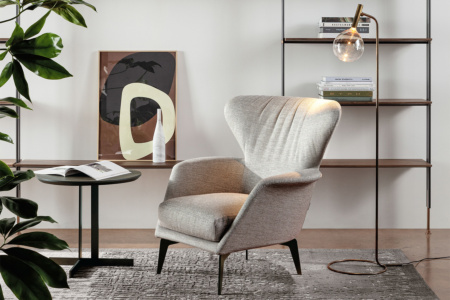 Lovy Armchair