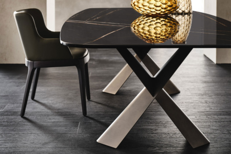 Mad Max Keramik Dining Table