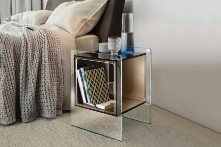 Magique Cubo Nightstand