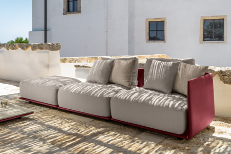 Male Sofa with Peninsula