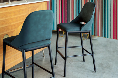 Malva Bar Stool