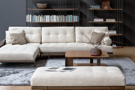 Maximilian Sectional Sofa with Chaise