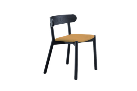 Montera Hard Leather Chair