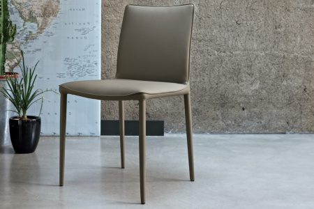 Nata Upholstered Dining Chair