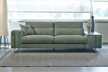 Newport Sofa With End Table