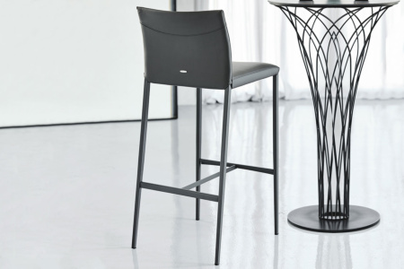 Norma ML Bar Stool