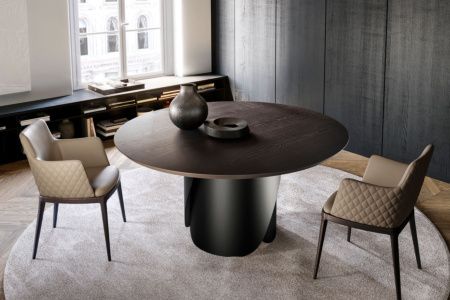 Onda Round Dining Table