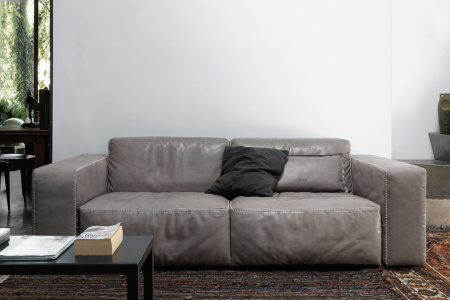 Oxer Sofa