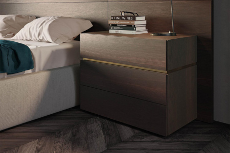 People Nightstand with Spacer