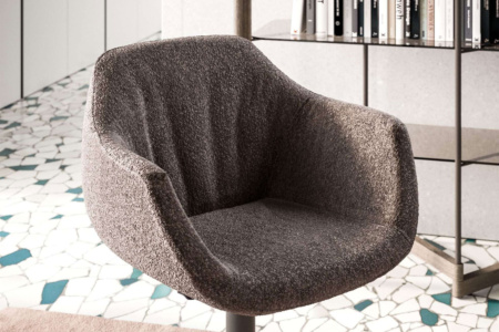 Piquet Adjustable Bar Stool