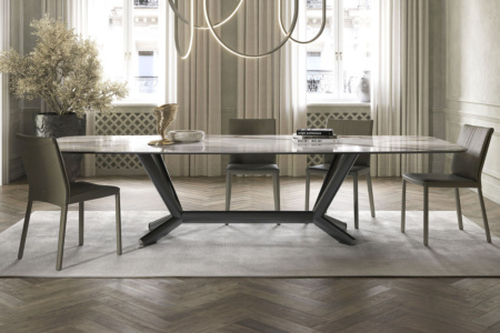 Planer Keramik Dining Table