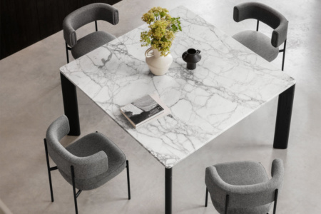 Planum Dining Table