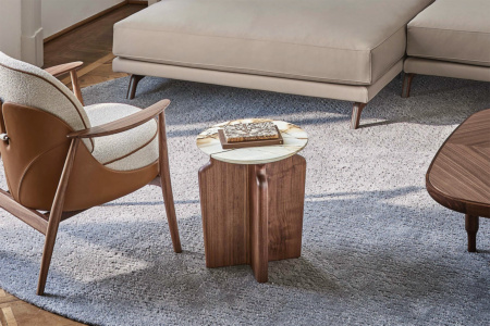 Podi End Table