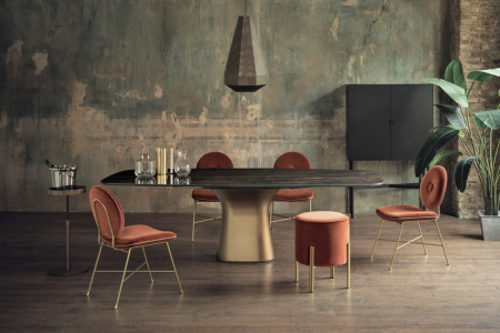 Podium Barrel Dining Table