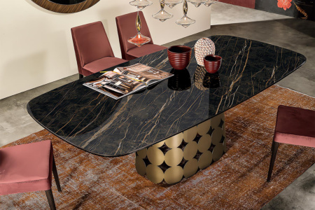 Pois Ceramic Dining Table 