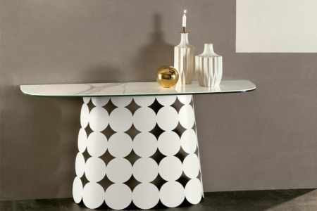 Pois Console Table