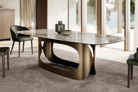 Polifemo Dining Table