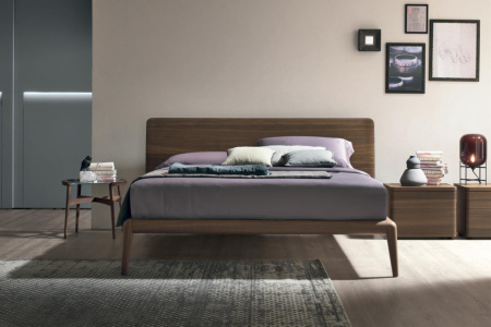 Prado Wood Bed