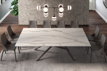 Random Extension Dining Table