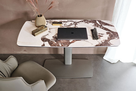 Runner Keramik Adjustable Desk