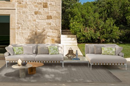 Salinas Sectional Sofa with Chaise Comp. A