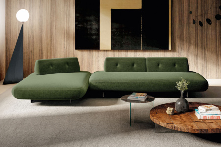 Sand 1135+1137 Sectional Sofa with Chaise