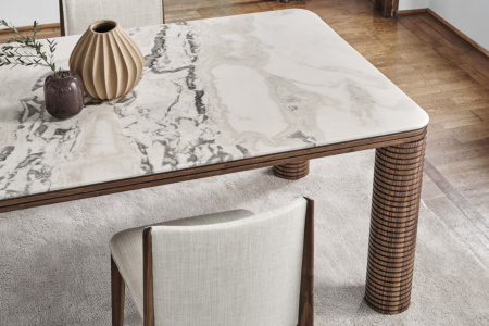 Sansiro Dining Table