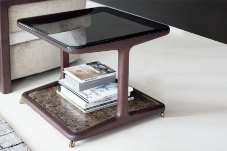 Script End Table