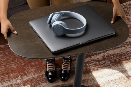 Serif 1046 Wood Lift Laptop Table