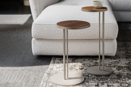 Sting Wood End Table