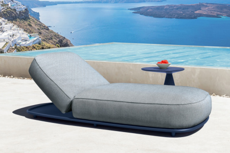 Swipe Chaise Lounge