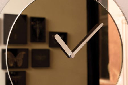 Timeless Mirror With Clock