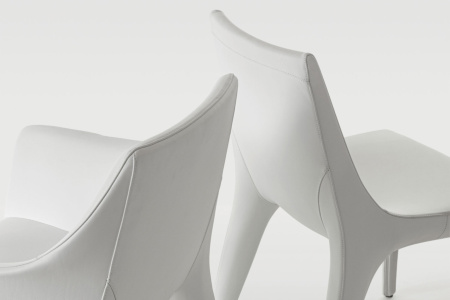 Tip Toe Dining Chair