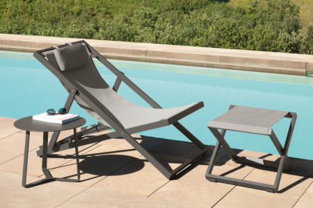 Touch Deck Lounge Chair