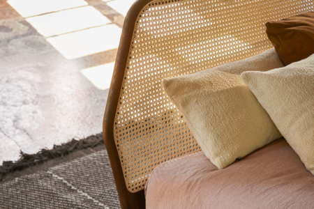 Trama Woven Cane Bed