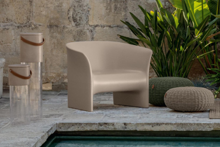 Tweet Lounge Armchair