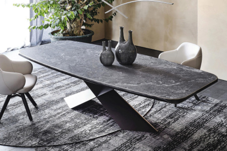 Tyron Keramik Premium Dining Table