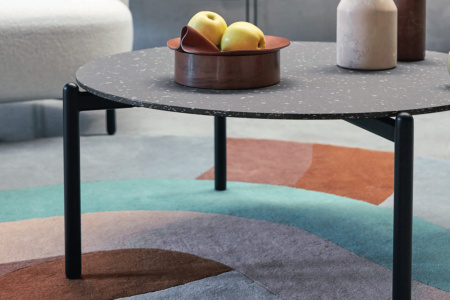 Undique Coffee Table