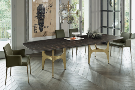 Universe XXL Barrel Dining Table