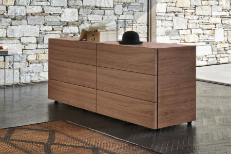 Valeo 6-Drawer Dresser