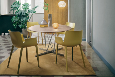 Viscount of Wood Round Kitchen Table