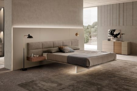 Wing Capitone Bed with Nightstands