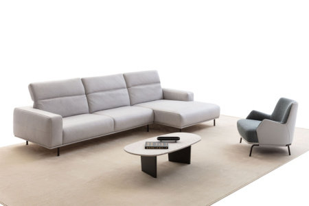 Wing Sectional Sofa With Chaise