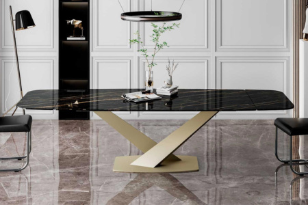 Zeus Dining Table