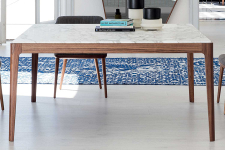 Ziggy Square Dining Table